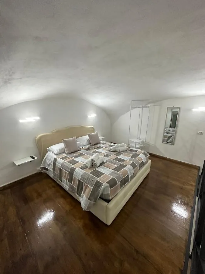 Aurora House Apartamento Nápoles Itália