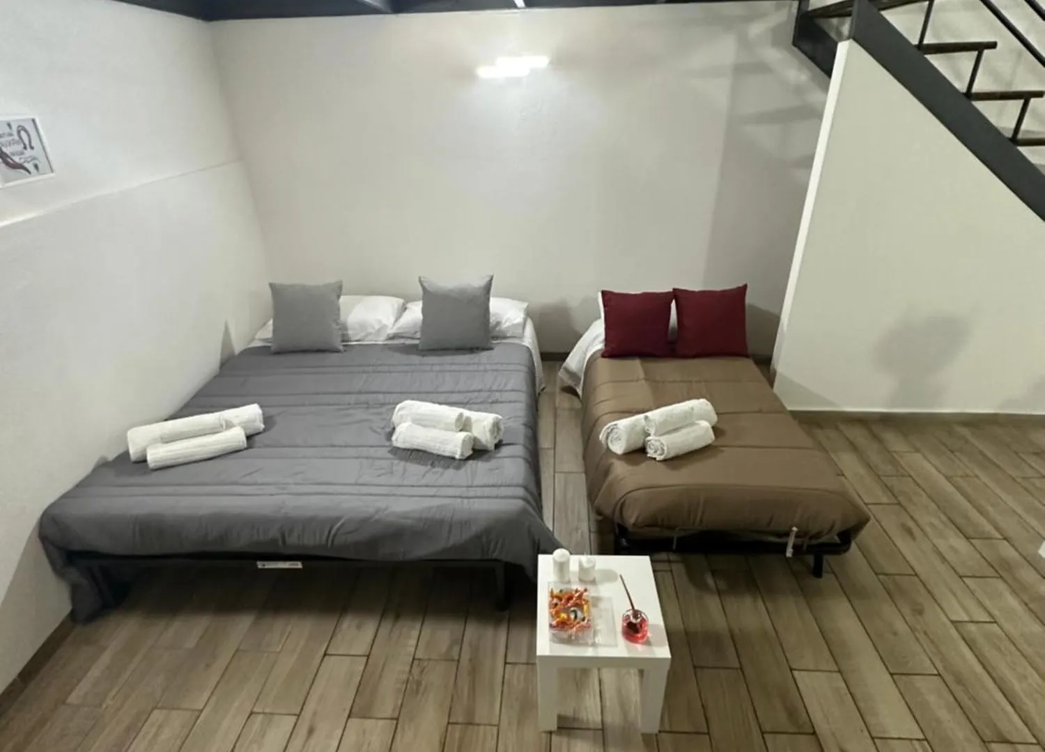 Aurora House Apartamento Nápoles 0*,